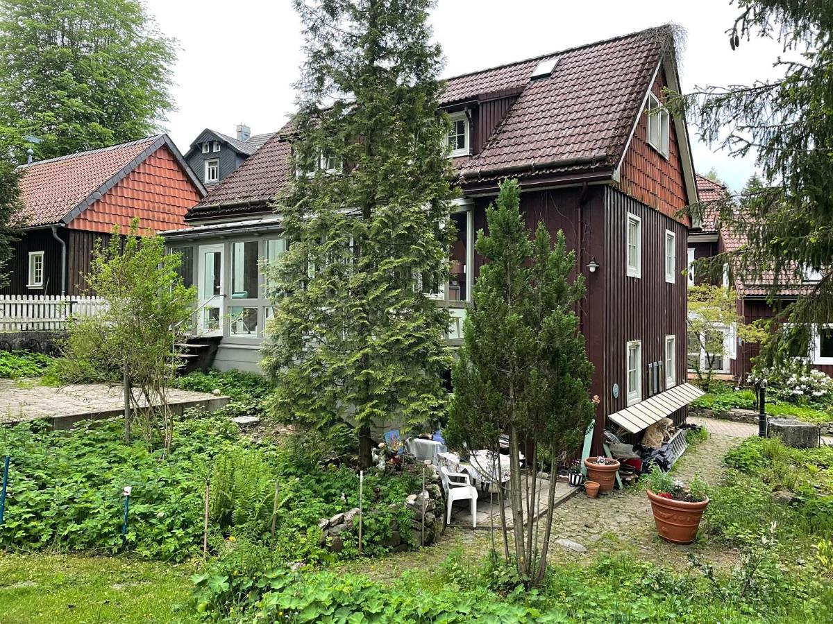 Liebevoll Eingerichtetes Ferienhaus Mit Grossem Garten Clausthal-Zellerfeld Zewnętrze zdjęcie